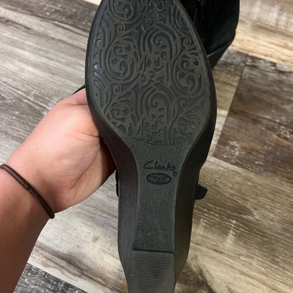 Black Ankle Boots - Picture 4 of 6